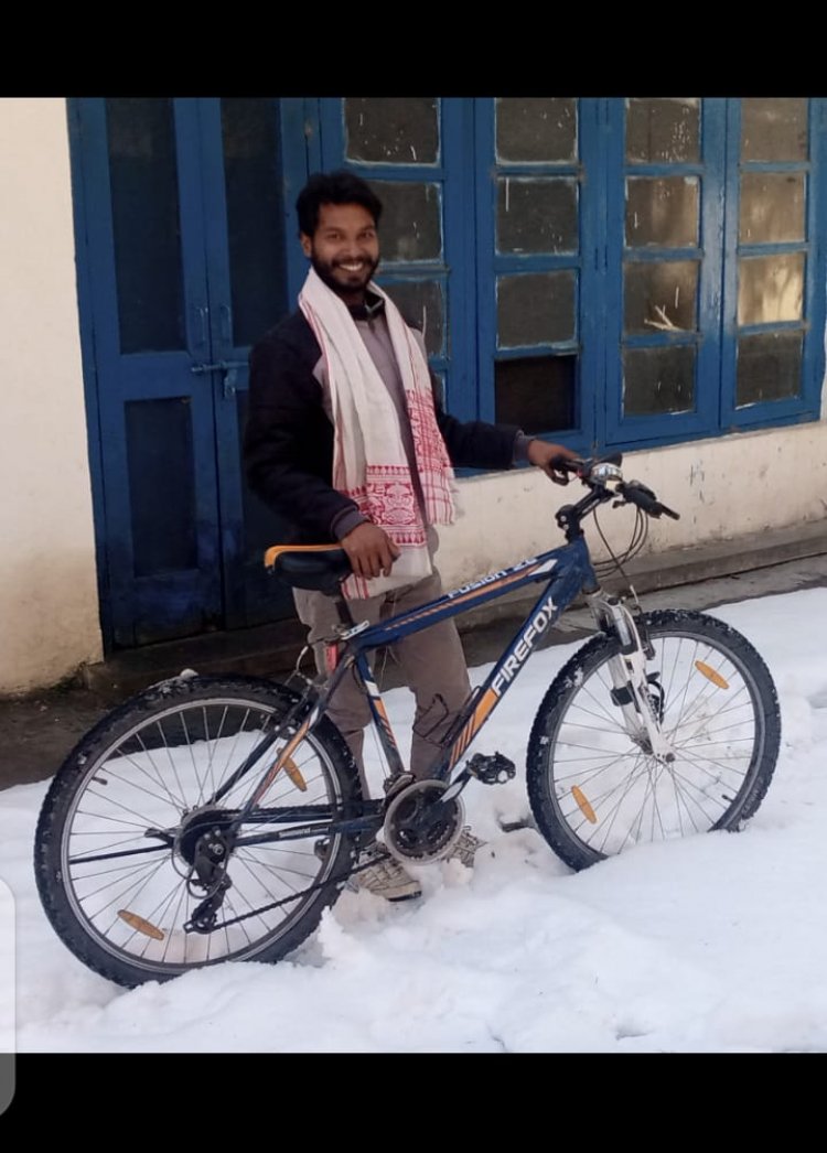 Barak Valley youth sets course on bicycle to raise awareness of Swachh Bharat and Rape Free India.