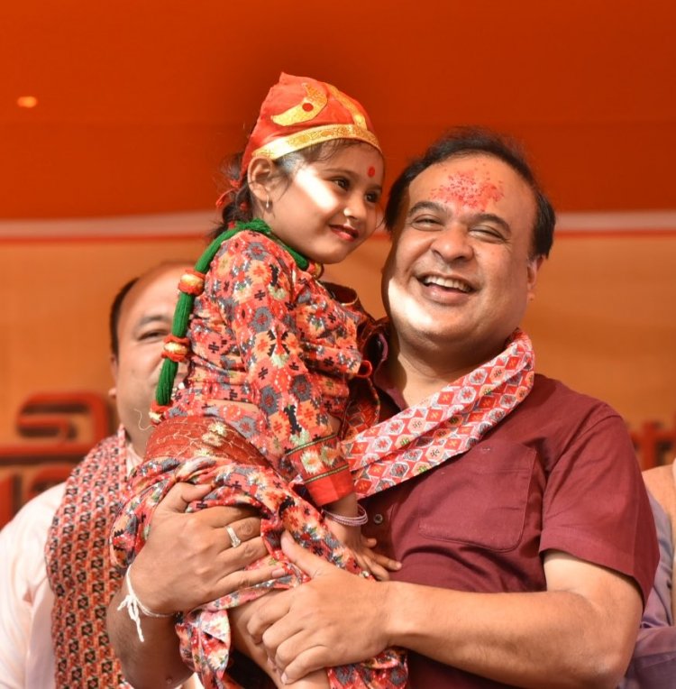 Dr. Himanta Biswa Sarma takes oath: Becomes the 15th CM of Assam.