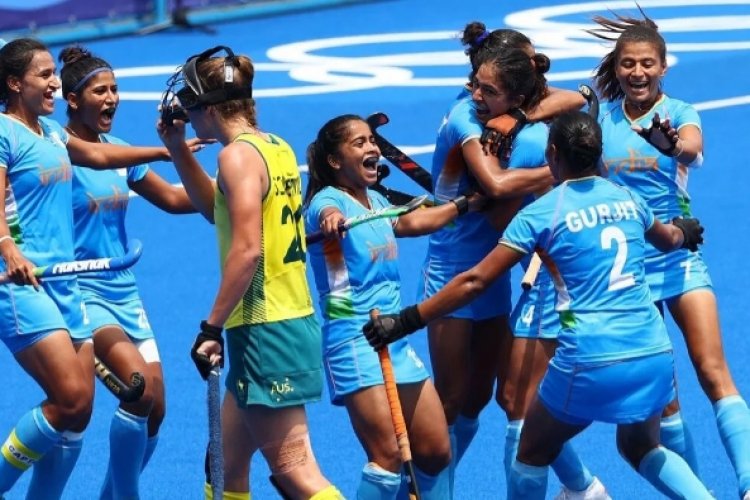 Tokyo Olympics Indian Womens Hockey Team Enters Semi Final Beats Australia By 1 0 Explore 