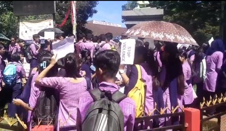 Students of Silchar Take the Road Against the Killing of Two Students in Manipur