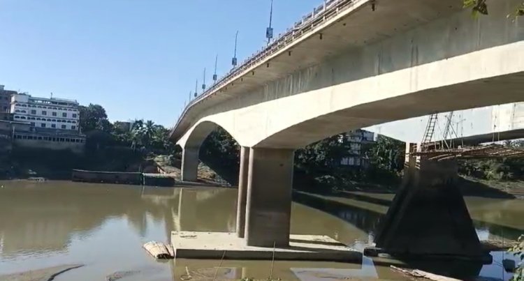 Woman attempts suicide by jumping into Barak river from Silchar Sadarghat Bridge