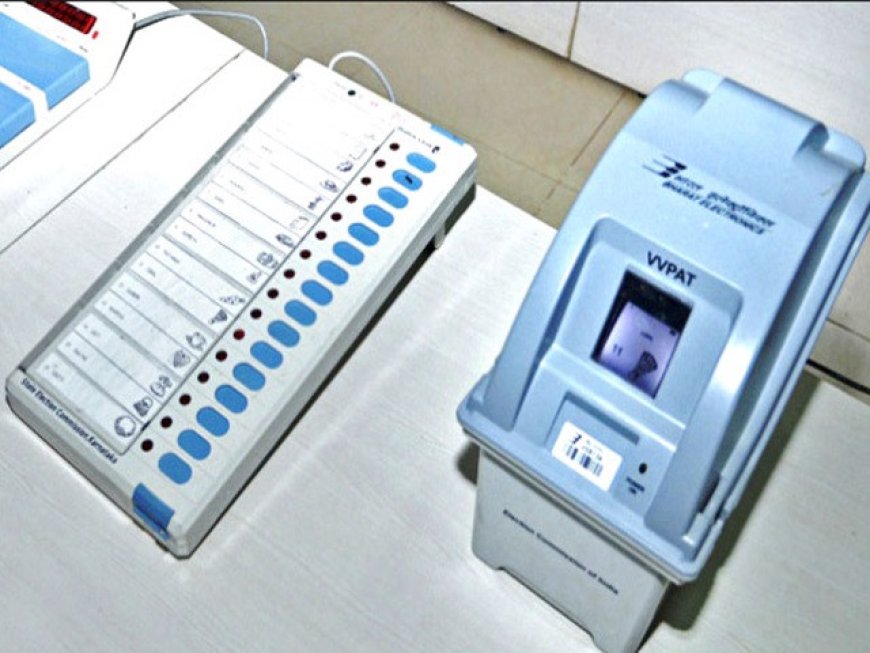 Vehicle carrying EVM fall in Assam river