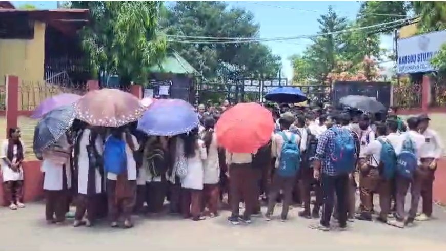 GC College Students demonstrate protest after administration denies admission in their own institution